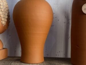 Vaso Artesanal Alto em Barro