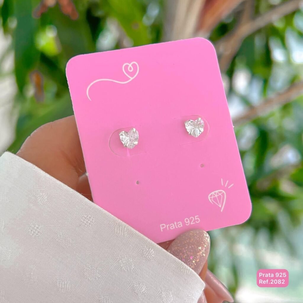 Brinco Ponto de Luz Coração