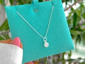 Colar Ponto de Luz Cristal – Corrente 40cm