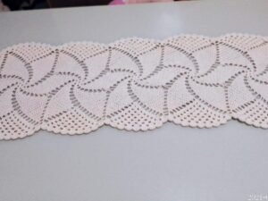 Trilho de Mesa em Crochê