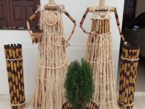 Escultura Decorativa Artesanal em Bambu