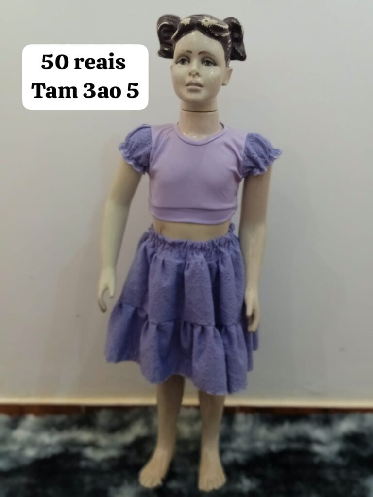 Conjunto Infantil Lilás com Saia