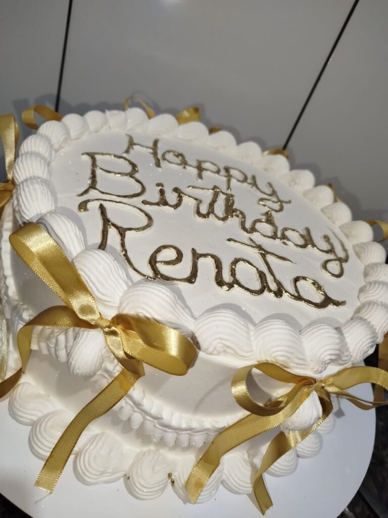 🎂 Bolo Personalizado Aro 25 — R$200,00