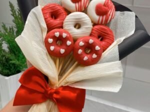 🌸 Buquê de donuts (7 unidades) — R$20,00
