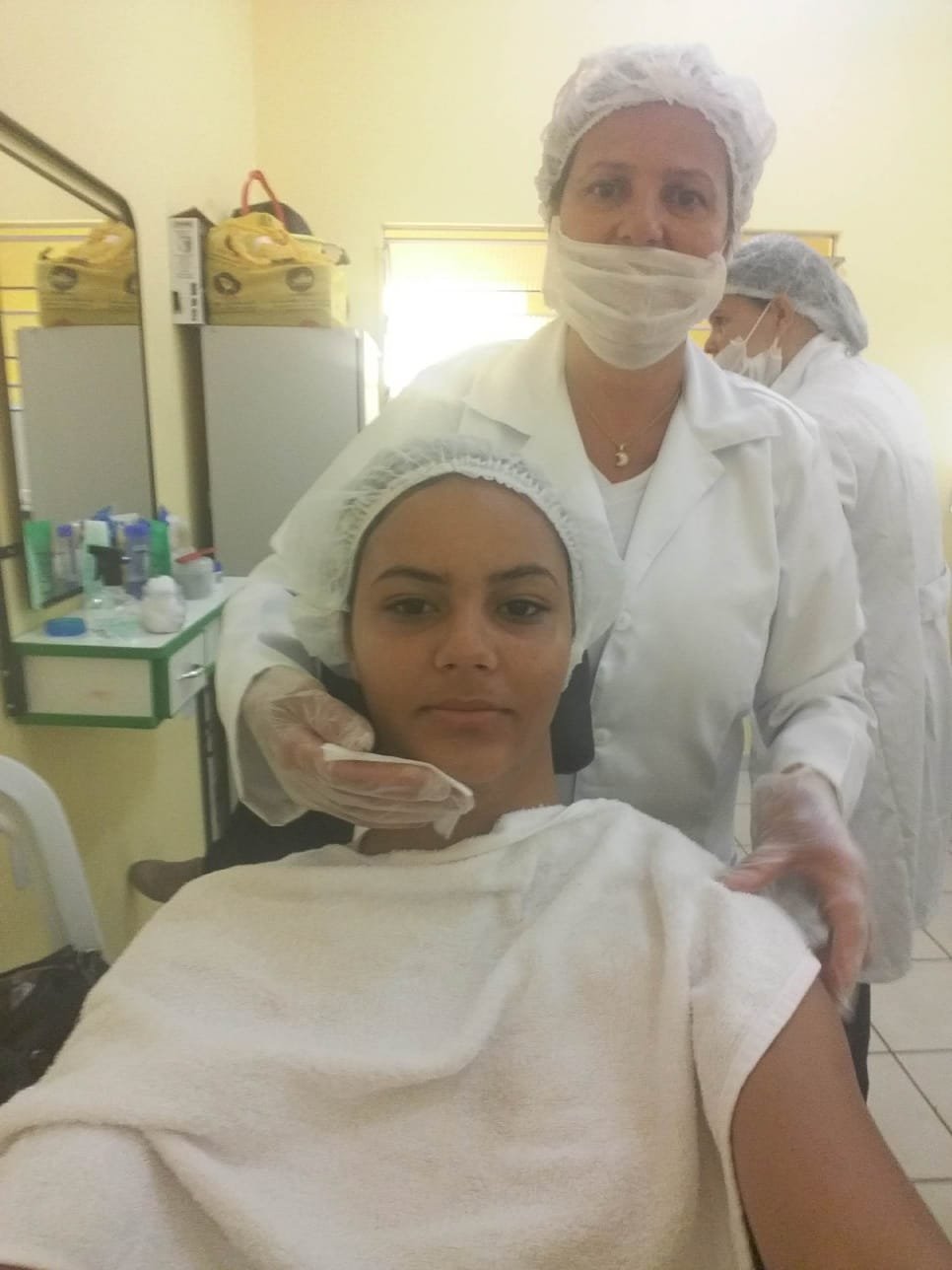 ✨ Limpeza de Pele e Massagem Domiciliar - Imagem 4