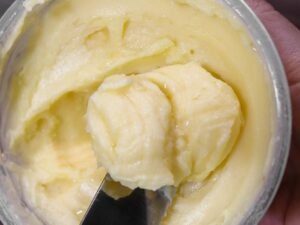 A manteiga perfeita para café da manhã, café da tarde, receitas e muito mais.