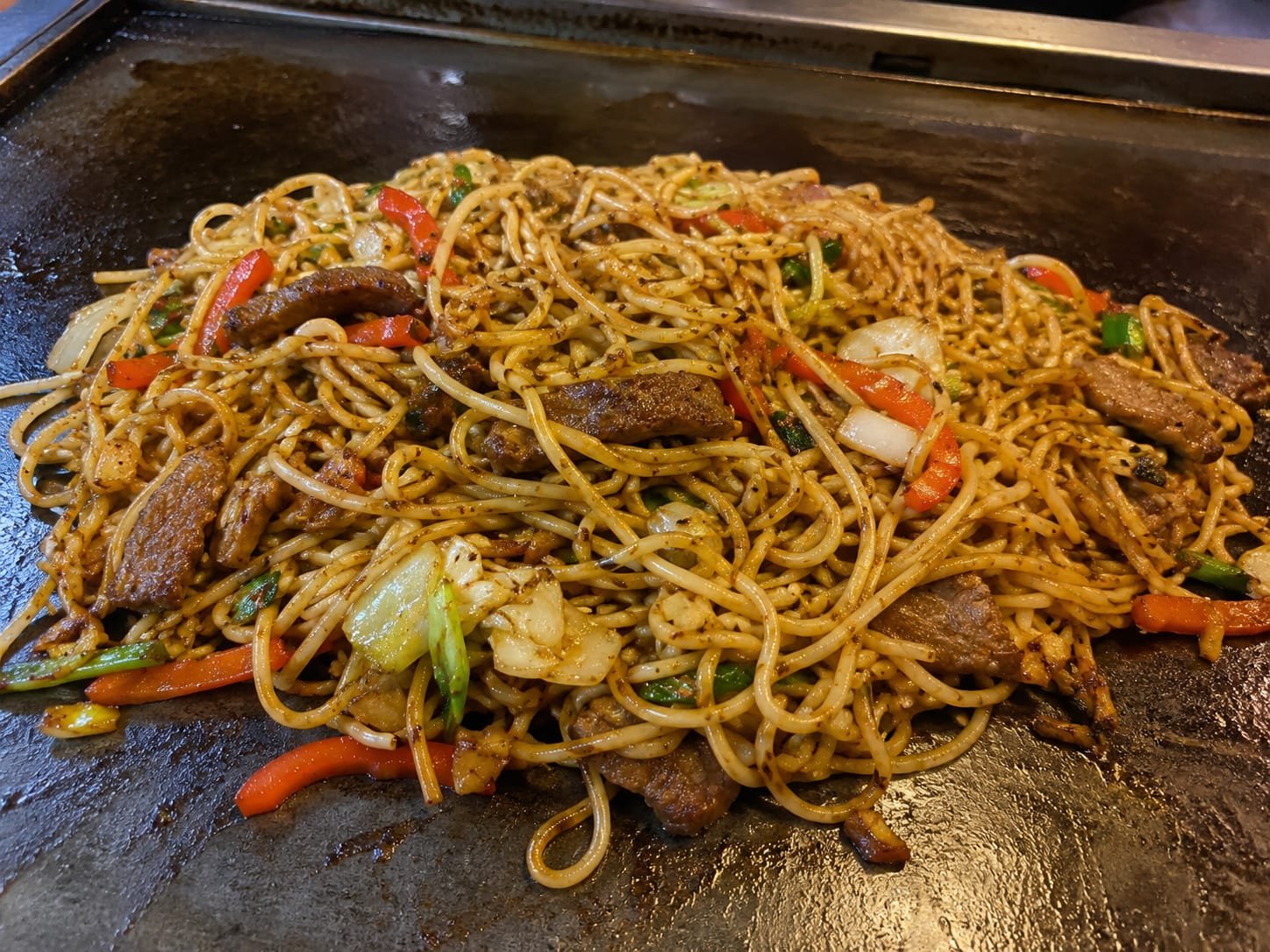 Macarrão Misto na Chapa – Tamanho Médio