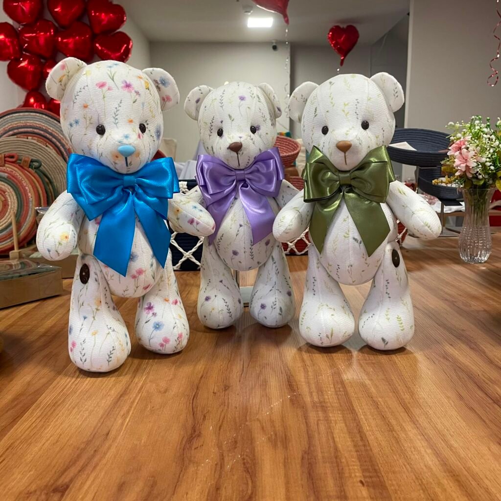 🧸 Ursinho Pequeno de 35 cm