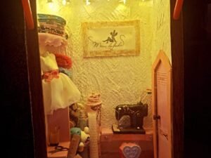 🧵 Abajur de Parede Personalizado – Ateliê de Costura