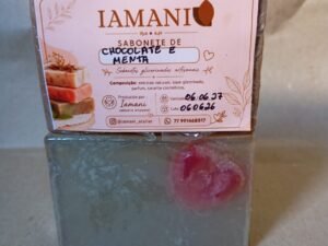 Sabonete artesanal glicerinado de chocolate e menta. 90g.