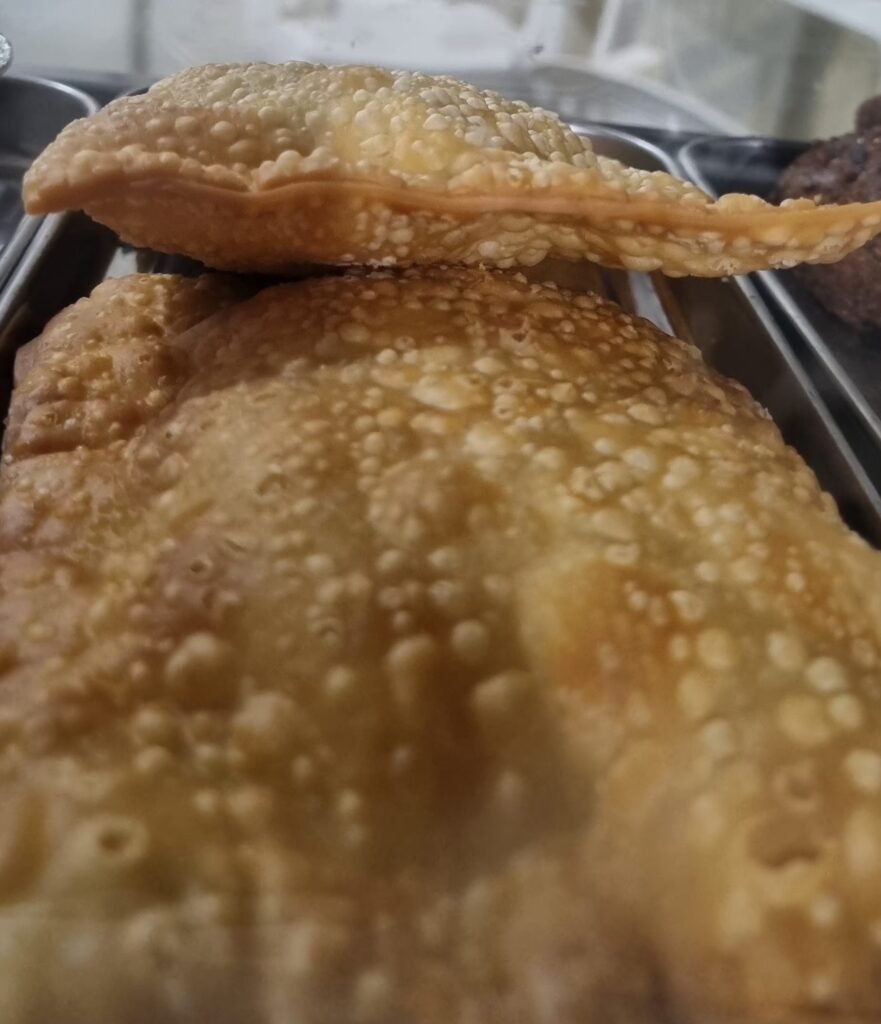 Pastel De Frango ou Carne